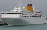 Navio de cruzeiro à venda