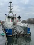 Navio de pesquisa à venda