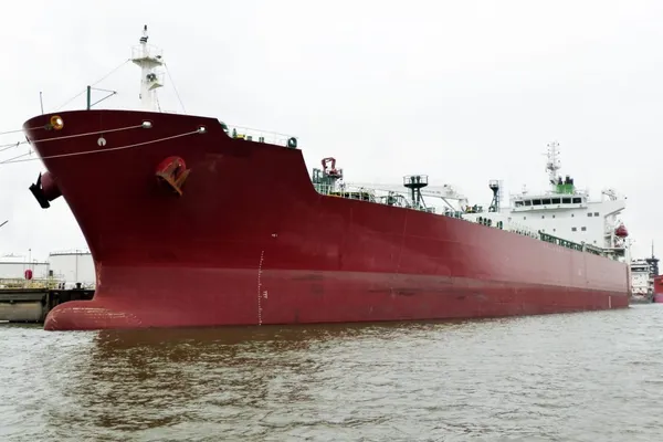 Oil/Chemical tanker for sale
