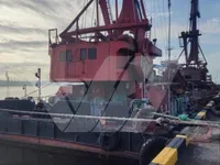 Navio guindaste à venda