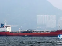 Navio-tanque de óleo/produtos químicos à venda