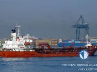 Navio-tanque de óleo/produtos químicos à venda