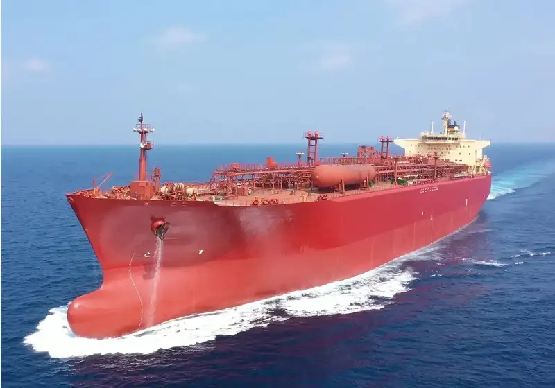 Navio transportador de GNL à venda