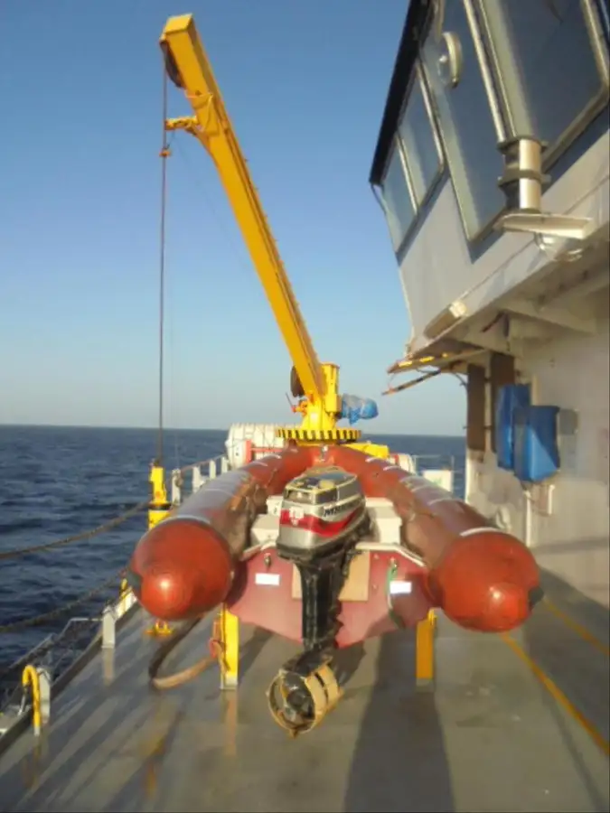 Navio frigorífico à venda