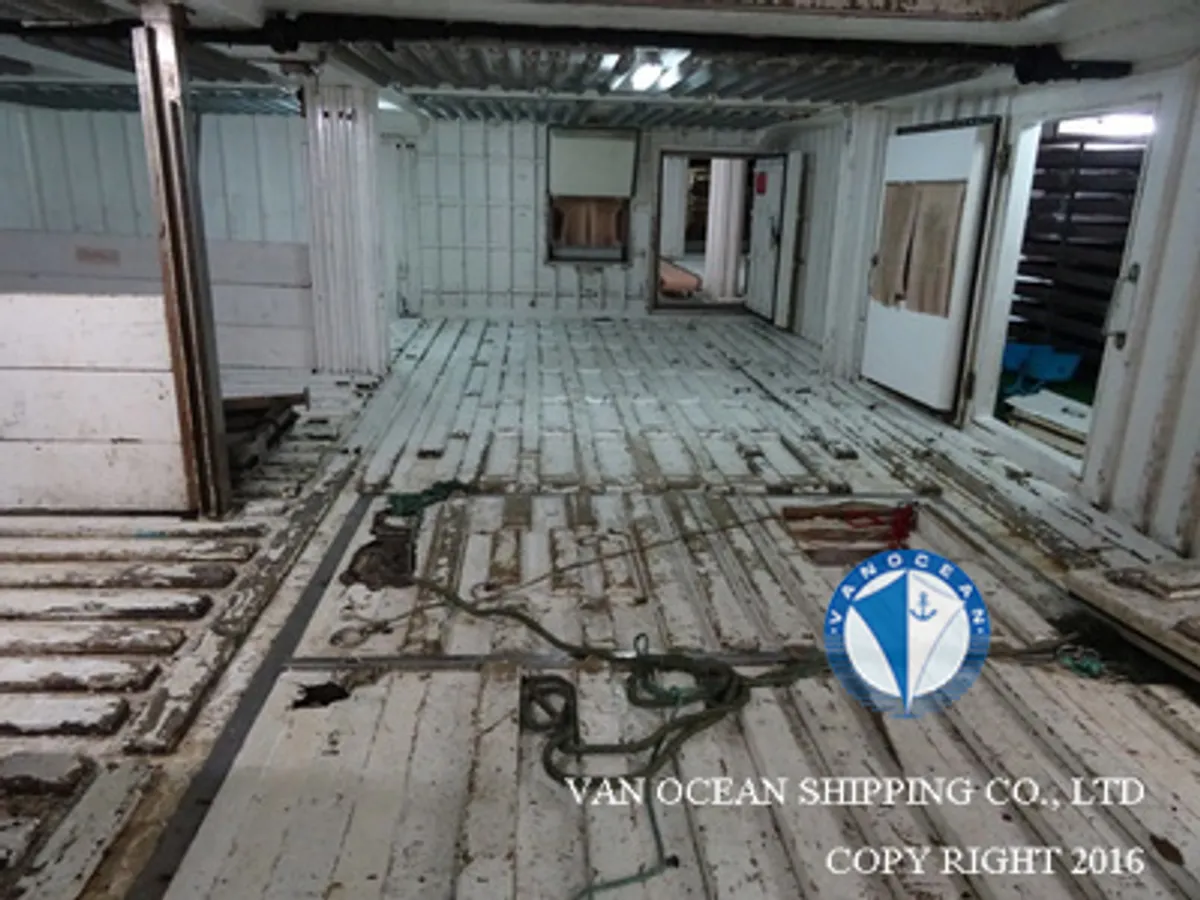 Navio de pesca de arrasto à venda