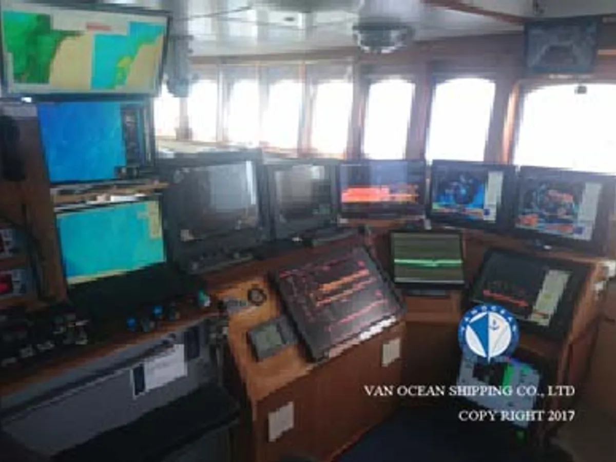 Navio de pesca de arrasto à venda