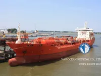 Navio-tanque de óleo/produtos químicos à venda