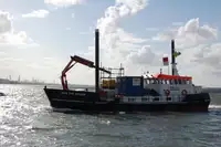 Barcos de trabalho à venda
