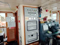 Balsa de desembarque, tanque à venda