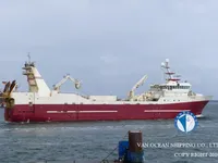 Navio de pesca de arrasto à venda