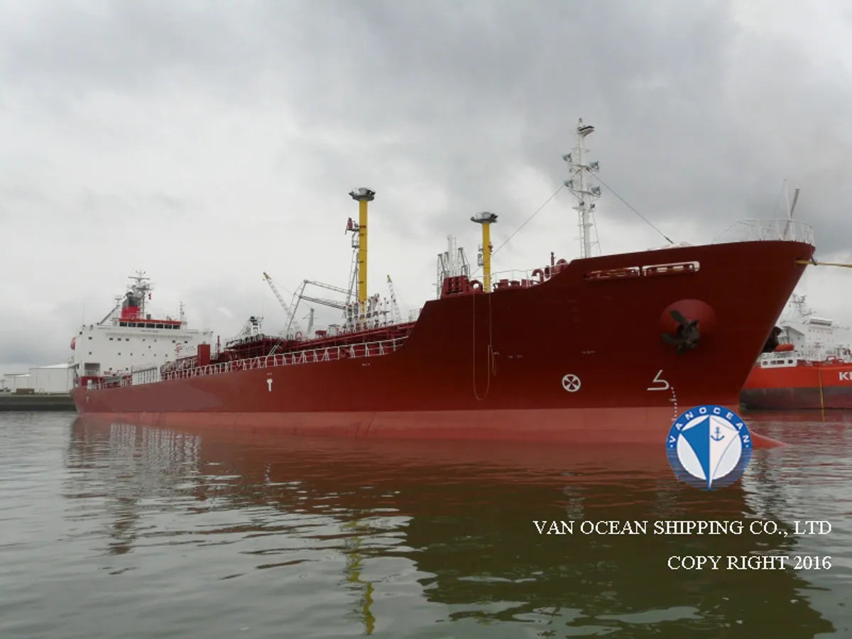 Navio-tanque de óleo/produtos químicos à venda