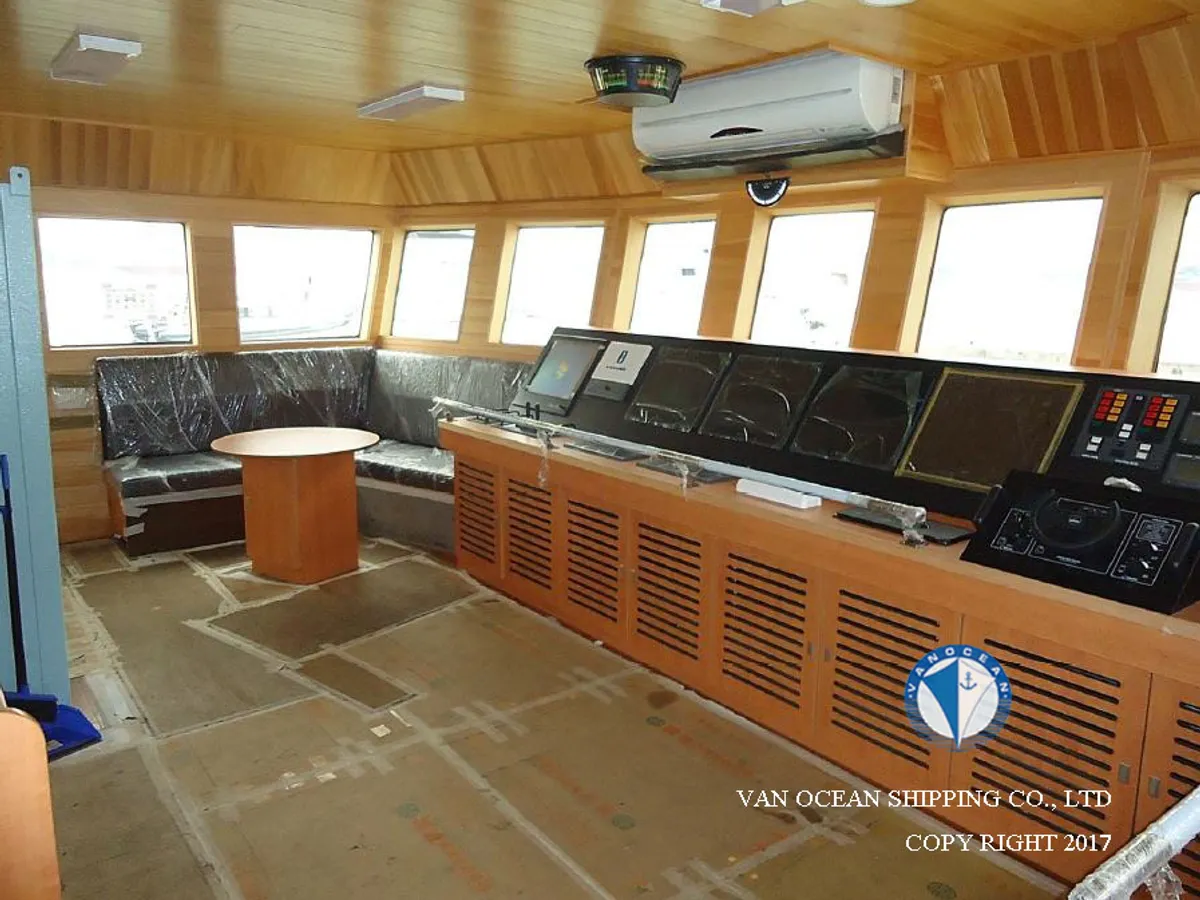 Navio de pesca de arrasto à venda