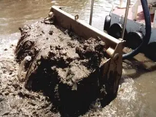 Barcaça à venda