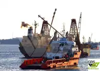 Navio de abastecimento à venda