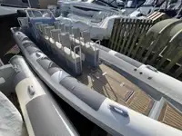 Bote inflável rígido à venda