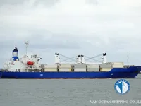Navio frigorífico à venda