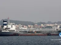 Navio-tanque de óleo/produtos químicos à venda