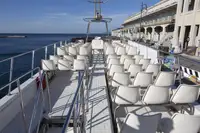 Navio de cruzeiro à venda