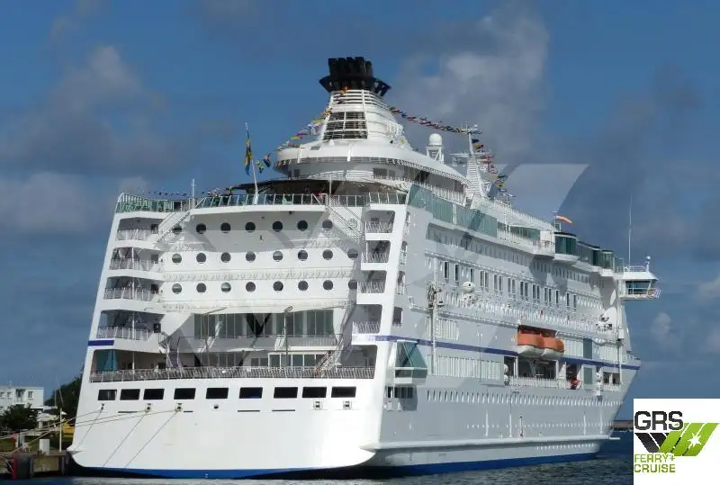 Navio de cruzeiro à venda