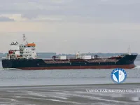 Navio-tanque de óleo/produtos químicos à venda