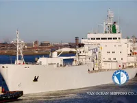 Navio frigorífico à venda