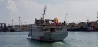 Navio de passageiros à venda