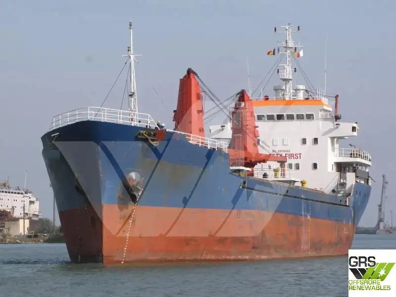 Navio graneleiro à venda
