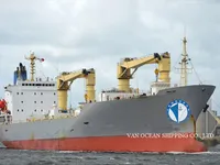 Navio frigorífico à venda
