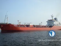 Navio-tanque de óleo/produtos químicos à venda