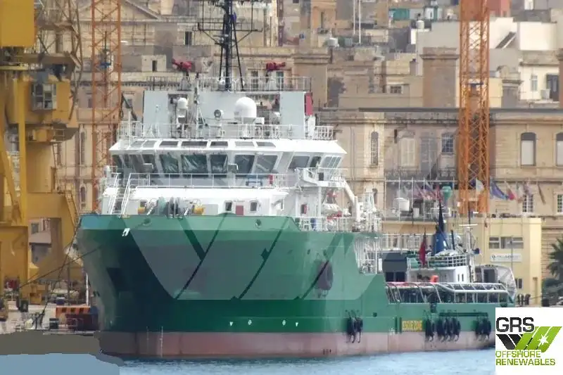 Navio de abastecimento à venda