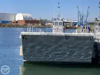 Balsa de desembarque, tanque à venda