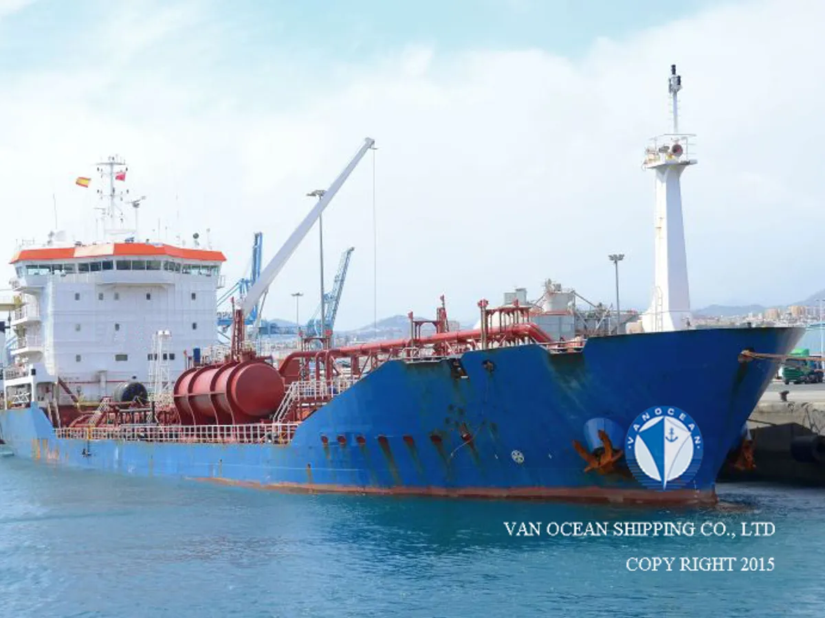 Navio-tanque de óleo/produtos químicos à venda