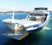 Navio de transporte de passageiros (Ferry) à venda