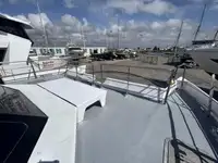 Catamarã à venda