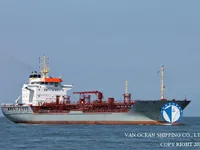 Navio-tanque de óleo/produtos químicos à venda
