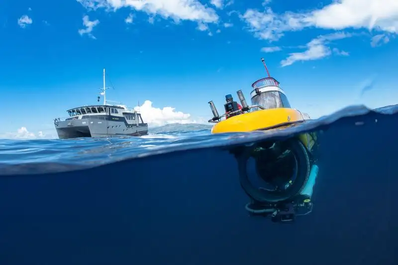 Navio de pesquisa à venda