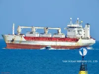 Navio frigorífico à venda