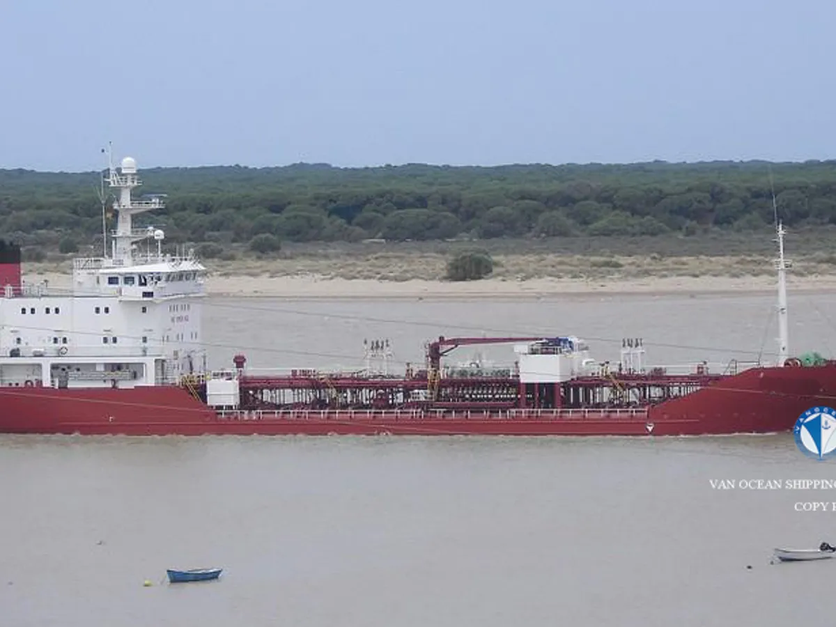 Navio-tanque de óleo/produtos químicos à venda