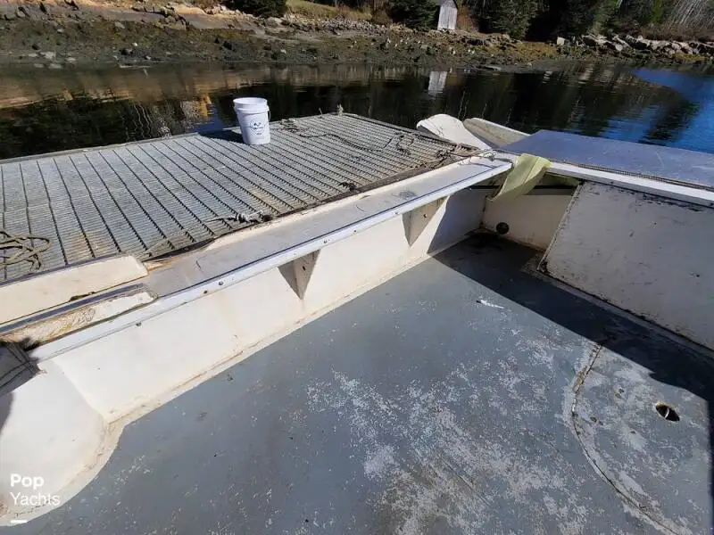 Navio de processamento de peixe à venda