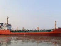 Navio-tanque de óleo/produtos químicos à venda