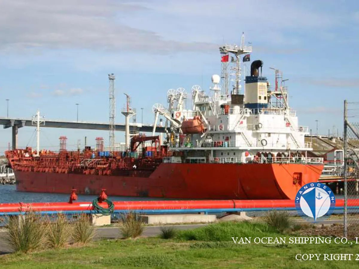 Navio-tanque de óleo/produtos químicos à venda