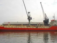 Navio-tanque de óleo/produtos químicos à venda