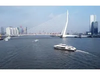 Navio de passageiros à venda