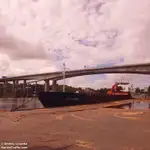 Navio graneleiro à venda