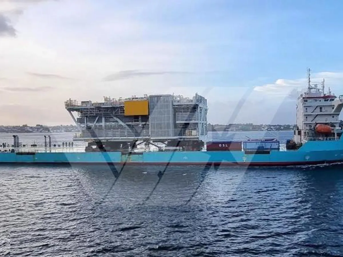 Navio de carga seca à venda