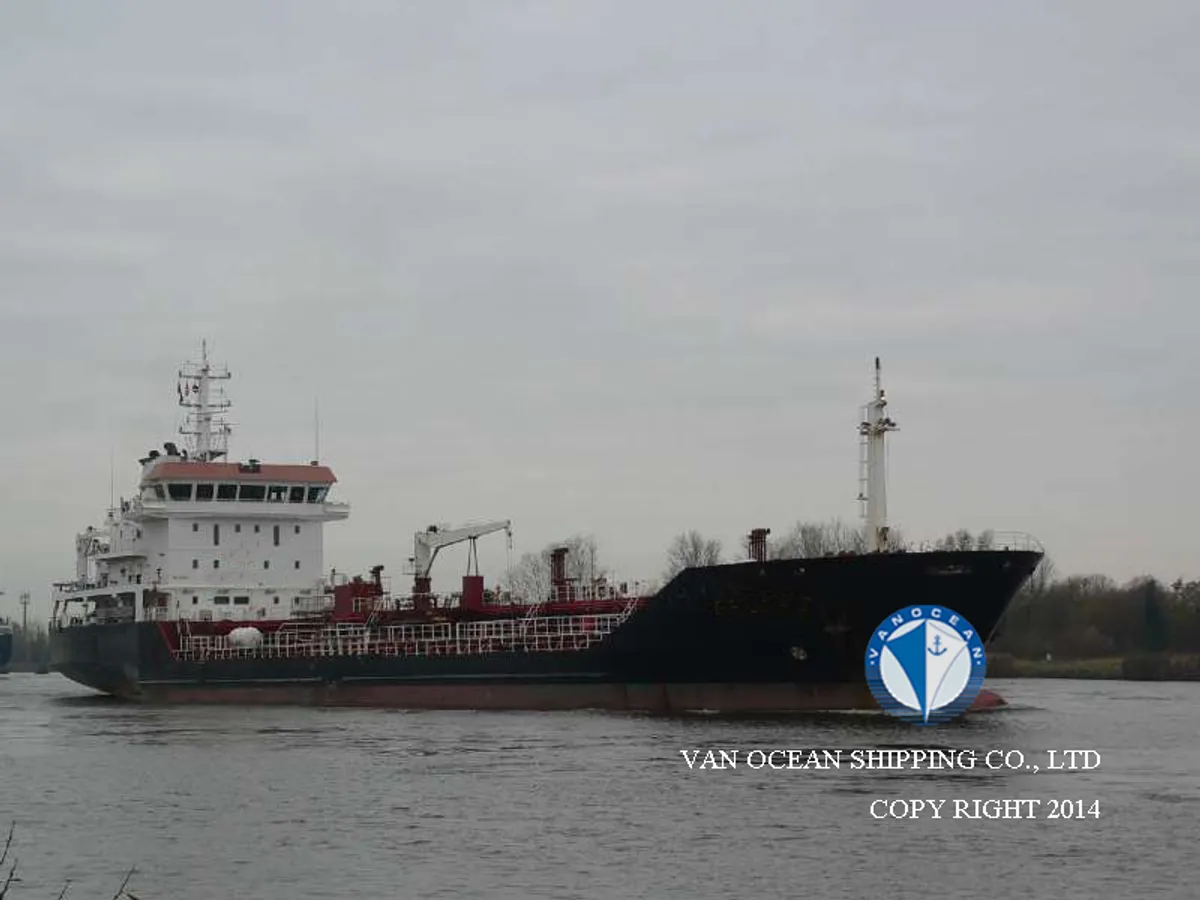 Navio-tanque de óleo/produtos químicos à venda