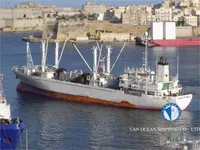 Navio frigorífico à venda