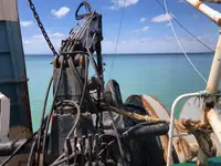 Navio de pesca de arrasto à venda