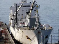 Navio frigorífico à venda