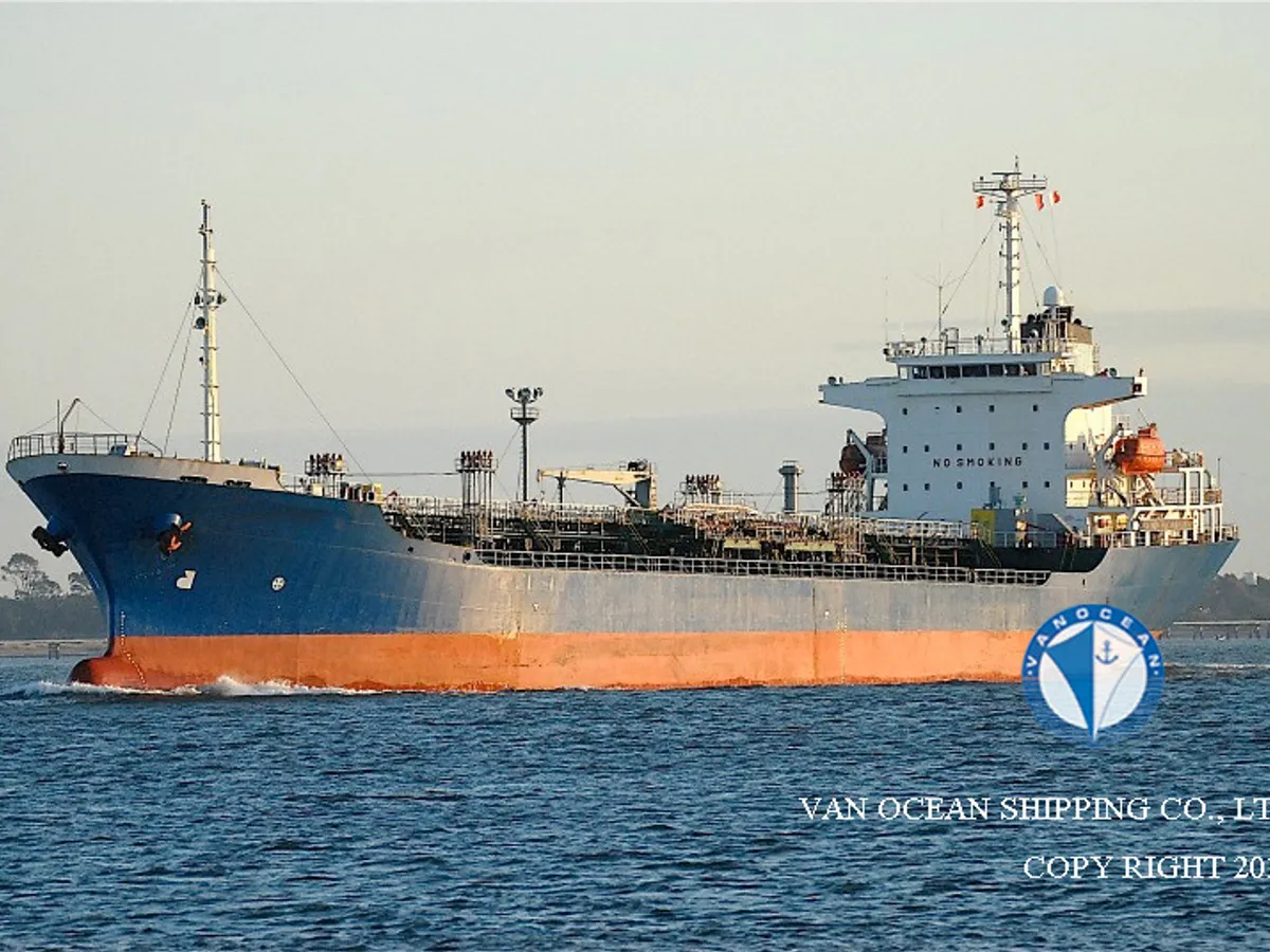 Navio-tanque de óleo/produtos químicos à venda